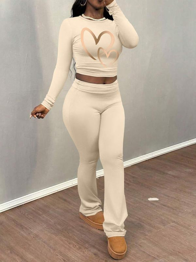 Women'S Heart Print Long Sleeve Crop Tee & Flare Leg Pants Two-Piece Set, Casual Fashion round Neck Top & Bell Bottom Trousers for Daily Outdoor Wear, Women'S Clothing for Fall & Winter